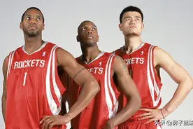 NBA脑袋以下全顶配！他曾和姚明麦迪组成火箭三巨头图片