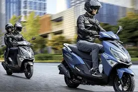 即将上市的豪爵AFR125ABS版能否打败＂神车＂铃木UY？图片