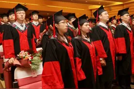 同样都是博士，硕博连读和直博的差距很大，难怪导师更青睐后者图片