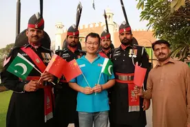 我们叫俄罗斯“战斗民族”，那俄罗斯是怎么称呼中国？图片