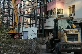 一楼住户拒加装电梯，其他住户起诉一楼住户，遭法院驳回图片