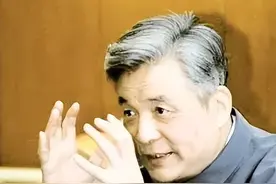 消失28年，他一归来，却是永别图片