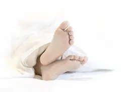 孩子脚大真的就能长高个子吗？身高和脚原来是这种关系图片