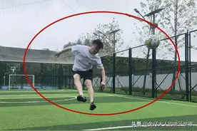 德云社郎鹤炎发文，在线喊话搭档张鹤伦，却被二人踢球照抢镜图片