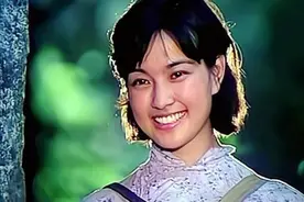 刘晓庆、陈冲、唐国强饰演的电影《小花》为何在80年代那么火？图片