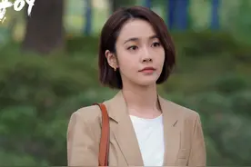 不炒作无绯闻，演50多部戏终于养成“剧抛脸”，她要火了图片