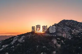 每年上万集国产剧从这“出海”！中冶东方翻译中心助力青岛擦亮“电影之都”国际名片图片