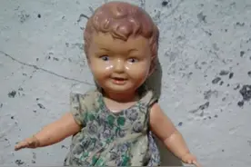 战斗民族有多硬核？装甲车一改就当房车，连洋娃娃也是军工制造图片