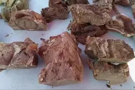 春节临近，网上熟牛肉100元3斤，反比新鲜牛肉便宜，啥原因？图片