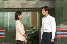 专访《县委大院》编剧王小枪：营造良好干群关系，不是靠空喊口号图片