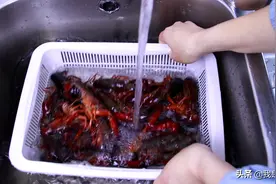 清洗小龙虾有技巧，掌握这几步，洗得又快又干净，吃着更放心图片