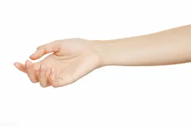 中医治手心热、脚心热、心中烦热的方子！想清烦热，先化瘀血图片