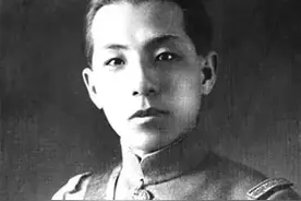 妻子与张学良翻云覆雨，更是卷走家产，皇弟溥杰却说：绝不离婚图片