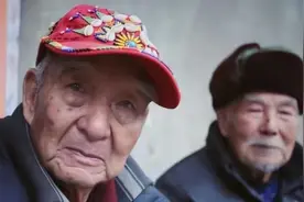 儿女带92岁台湾老兵回大陆认亲，落地后老兵却说：这不是我的故乡图片