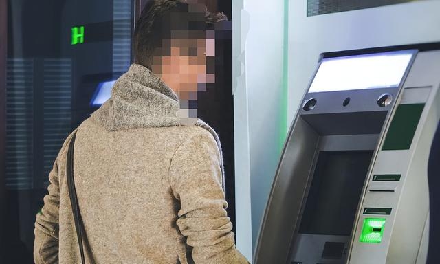 新娘被四歹徒8小时轮奸,丈夫目睹全过程,双双遭受杀害