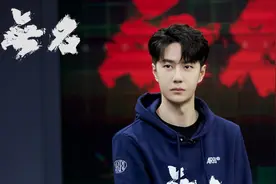 "绝望的文盲"勇闯娱乐圈，被央视发文批评，这3位明星不值得同情图片