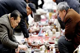 农村老汉带领全村，一年净赚1.6亿，警察：没办法，不犯法图片