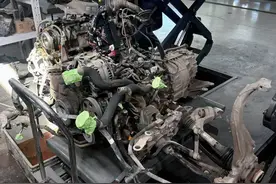 用2009款奥迪A4代步14年，人生第一辆爱车，大哥花7万翻新复活图片