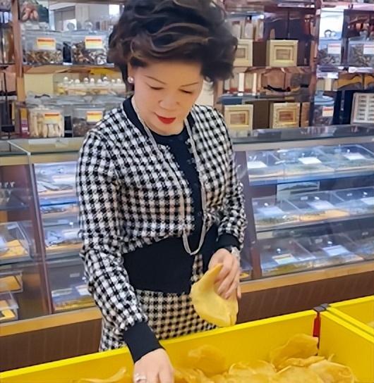 燕窝花胶 有钱人都吃 2026年燕窝花胶有用吗