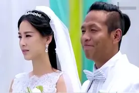 宋小宝：成名后抛弃霍晓红，再婚娶王雪生龙凤胎，如今成人生赢家图片