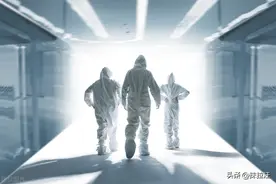 我就是当初在方舱里跳舞的群羊之一，但是并不是一只快乐的羊！图片