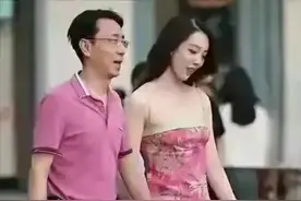 牵手门后续 董某槿已离职: 同事为其惋惜，她似乎准备重新开始!图片