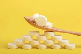 没想到！钙补不对，便秘找上门！可严重影响生活品质，原来这样补钙更科学……图片