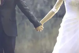 四川烧伤女孩孕照曝光，获百万网友祝福，丈夫一句话回应让人泪目图片