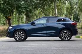 卖不动了，销量低迷，长城WEY VV7陷入“窘境”了吗？图片