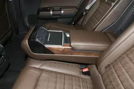 金牛座和雪铁龙C6，隔音好又舒适，明明是好车，可惜几乎被遗忘图片