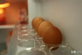 鸡蛋可以放冰箱储存吗？好多人还不知道，原来是这么回事，真实用图片