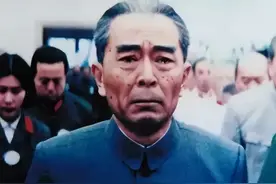 同样是演“周恩来总理”，将王铁成和刘劲放在一起，差别就出来了图片