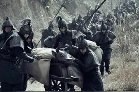 古代行军打仗吃什么？战国时代食物乱炖，明朝有“压缩饼干”图片