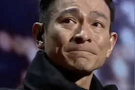 她是刘德华唯一承认的前女友，分手后曝华仔私密事，37年还没放下图片