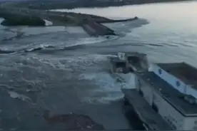 卡霍夫卡大坝被炸后，俄罗斯认为还是“中国和平方案”好！图片