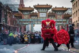 中国民间艺术：舞狮图片