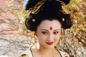 34年前的悬疑惊悚片，案件离奇尺度大胆，可惜再也拍不出来图片