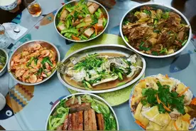 对吃很讲究的广东人，为何却痴迷不锈钢餐具？老广透露5大原因图片