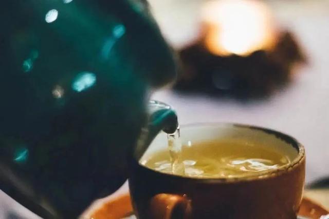 八首中国最美茶诗，满满茶香飘溢