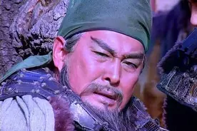 吕蒙偷袭荆州后，孙权为什么不遗余力截杀关羽？曹操却见好就收图片