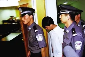 猥亵男童、涉黑藏毒：李易峰的这些明星前辈，早去监狱打过卡了图片