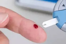 血糖监测有误，只是血糖仪器不准？教你两招校正测量数值图片