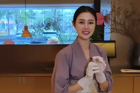 前TVB女演员没戏拍，去东莞做日结，被路边店里的裤子价格吓到！图片