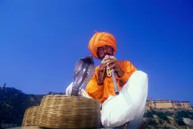 厕所里的印度神油增大增粗助勃延时是真的吗？图片