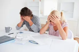 欠钱太多所以找个地方跑路躲起来？情理、法理、道理上都行不通图片