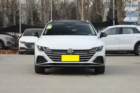 年轻人想买旅行车，不妨看看大众CC猎装车，2.0T动力强，空间还大图片