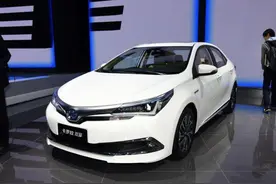 为啥都说“开不坏的丰田”？看过卡罗拉的底盘你就明白了图片