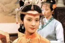 为啥王熙凤是最受欢迎的红楼人物？除了有才干，她还有两个优点图片