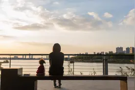 人过中年的70后，如果你不想上班了，多半是这几种心态图片