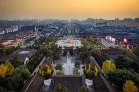 同样是副省级城市，也都是新一线城市，西安和成都谁的实力更强？图片